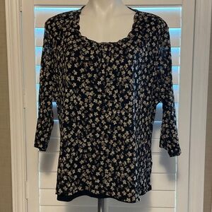 Croft & Barrow Black and Cream Floral Blouse